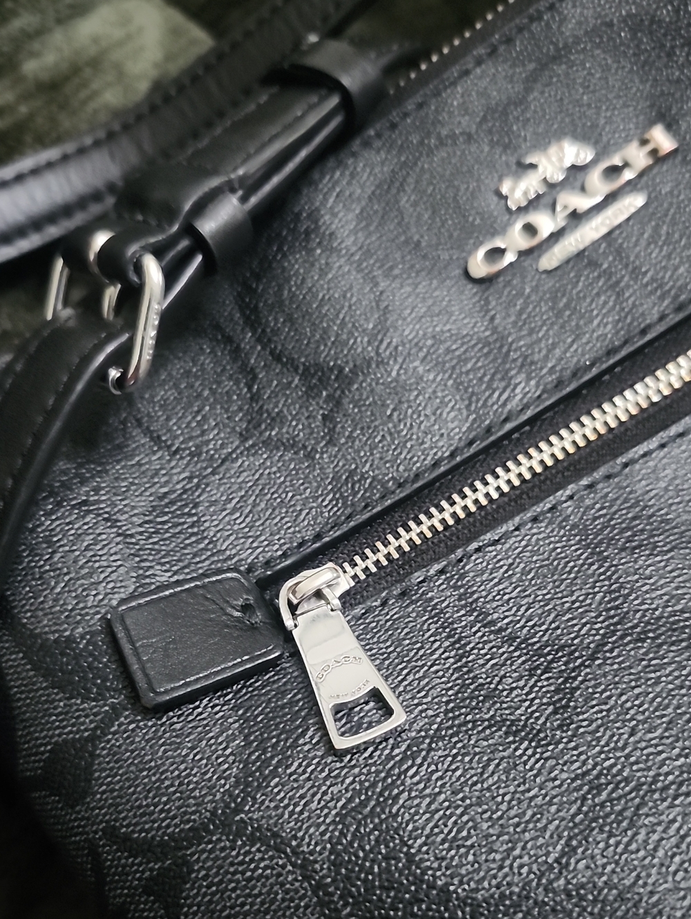 Coach Black Signature Crossbody with Silver Hardware - Picture 14 of 15